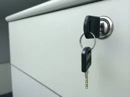 Lock Safe Services Fort Pierce, FL 772-210-4261 - unlocking-file-cabinet